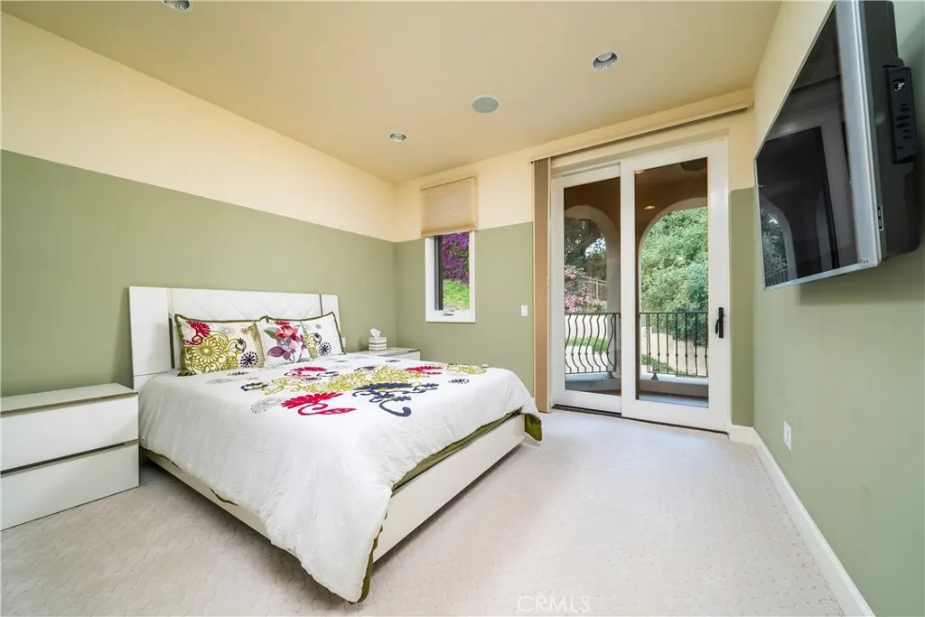 1051 Oak Canyon Lane