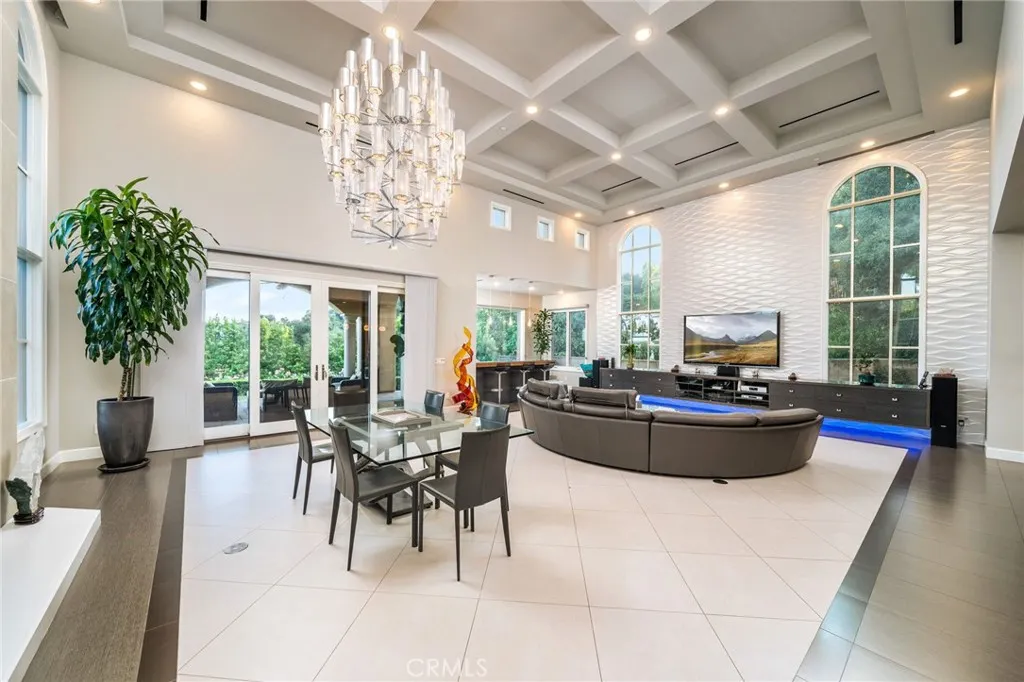 1051 Oak Canyon Lane