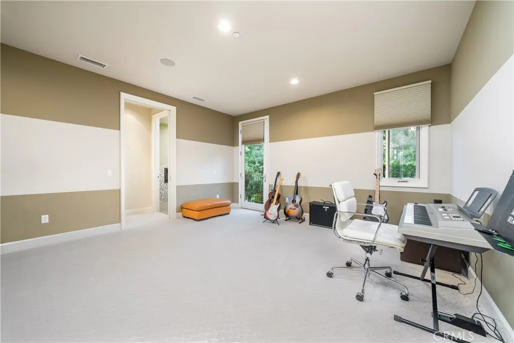 1051 Oak Canyon Lane