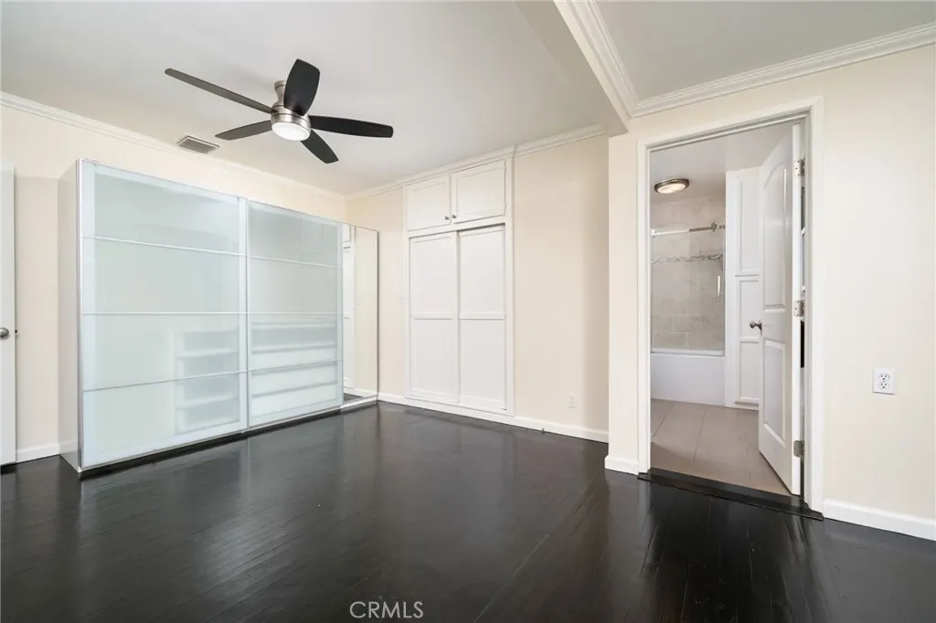 323 W Bennett Avenue