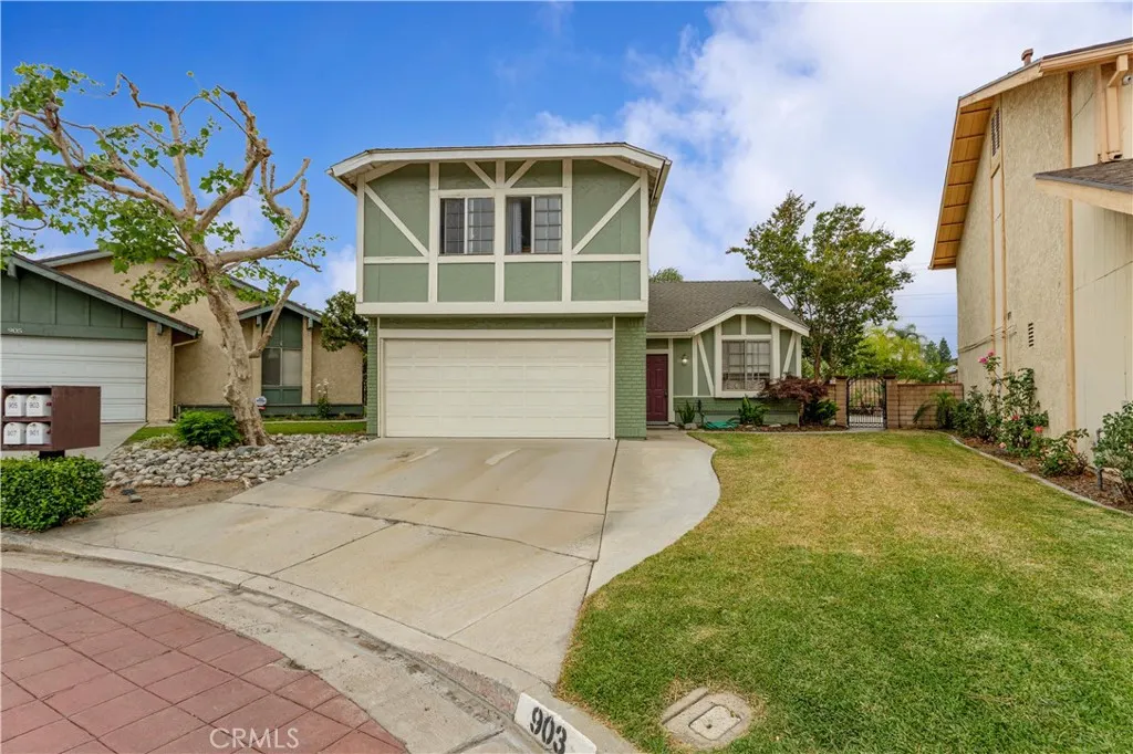 903 Paseo Grande Circle