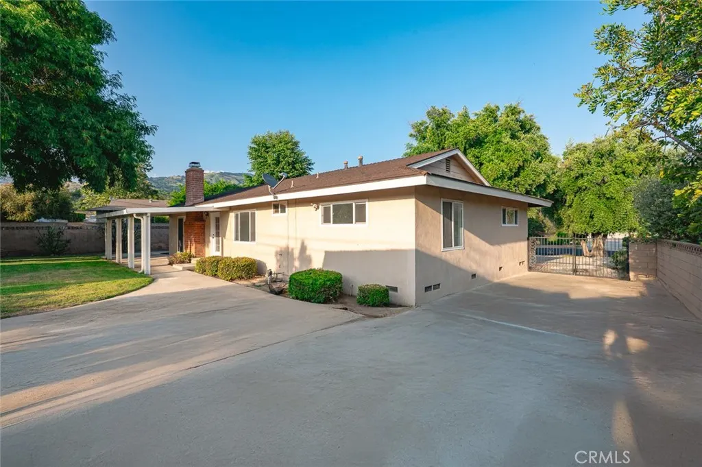 153 Underhill Drive