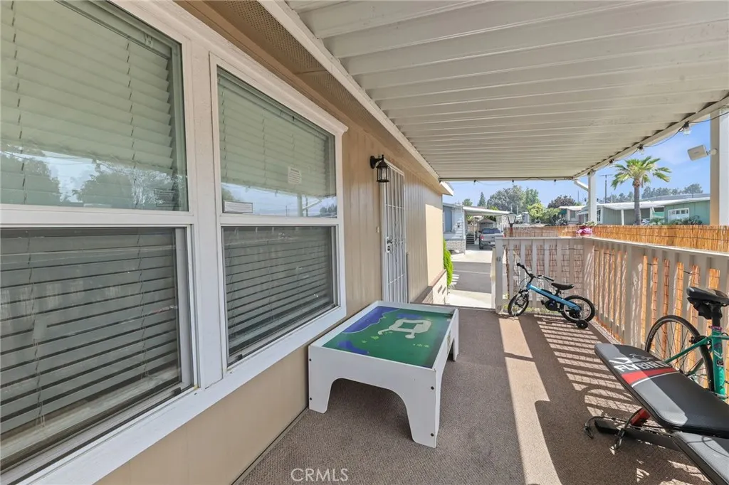 2755 Arrow, #98