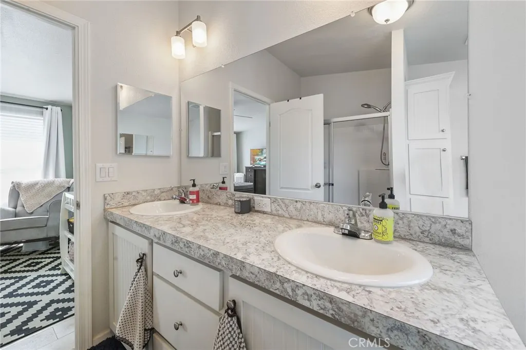 2755 Arrow, #98