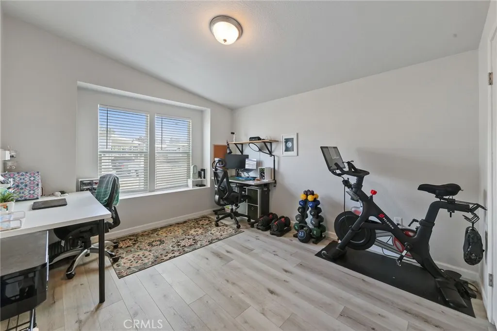 2755 Arrow, #98