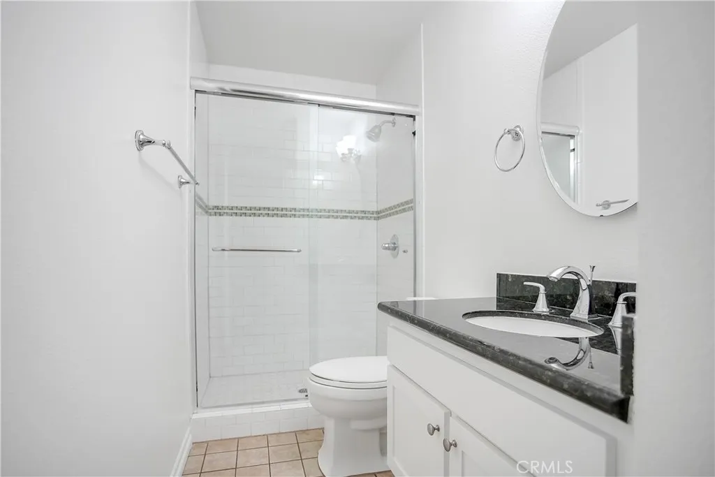 806 E Laurel Oak Drive