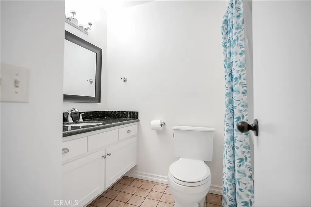 806 E Laurel Oak Drive