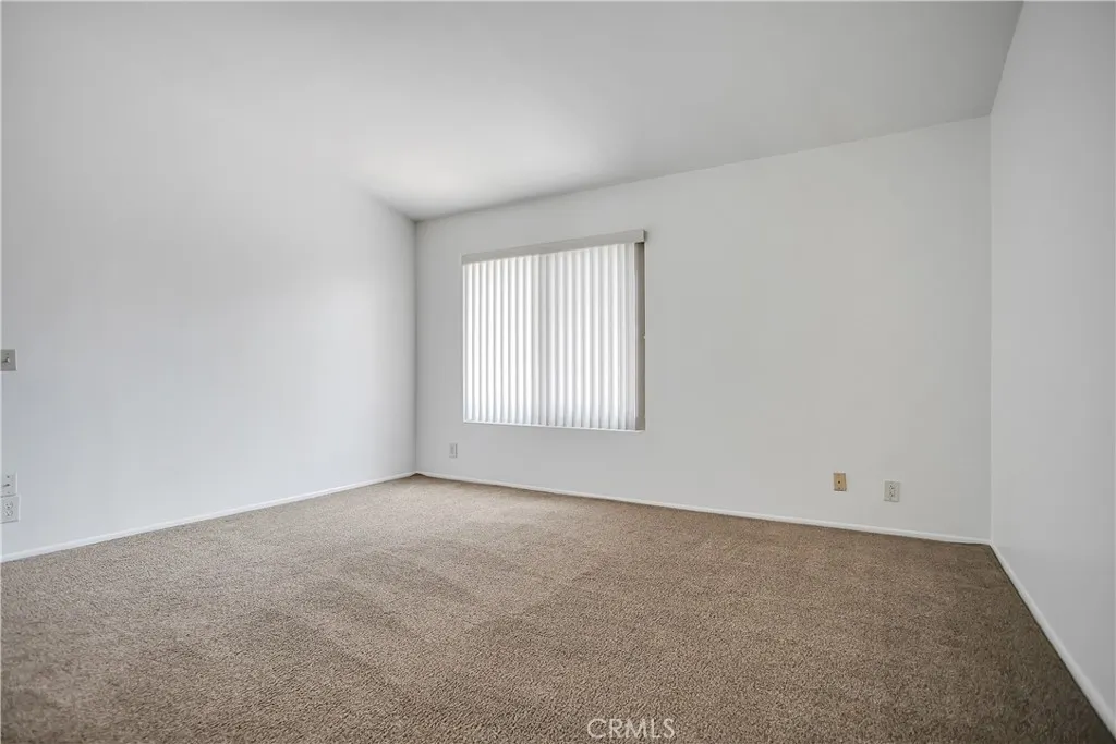 806 E Laurel Oak Drive