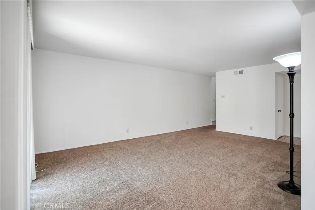 806 E Laurel Oak Drive
