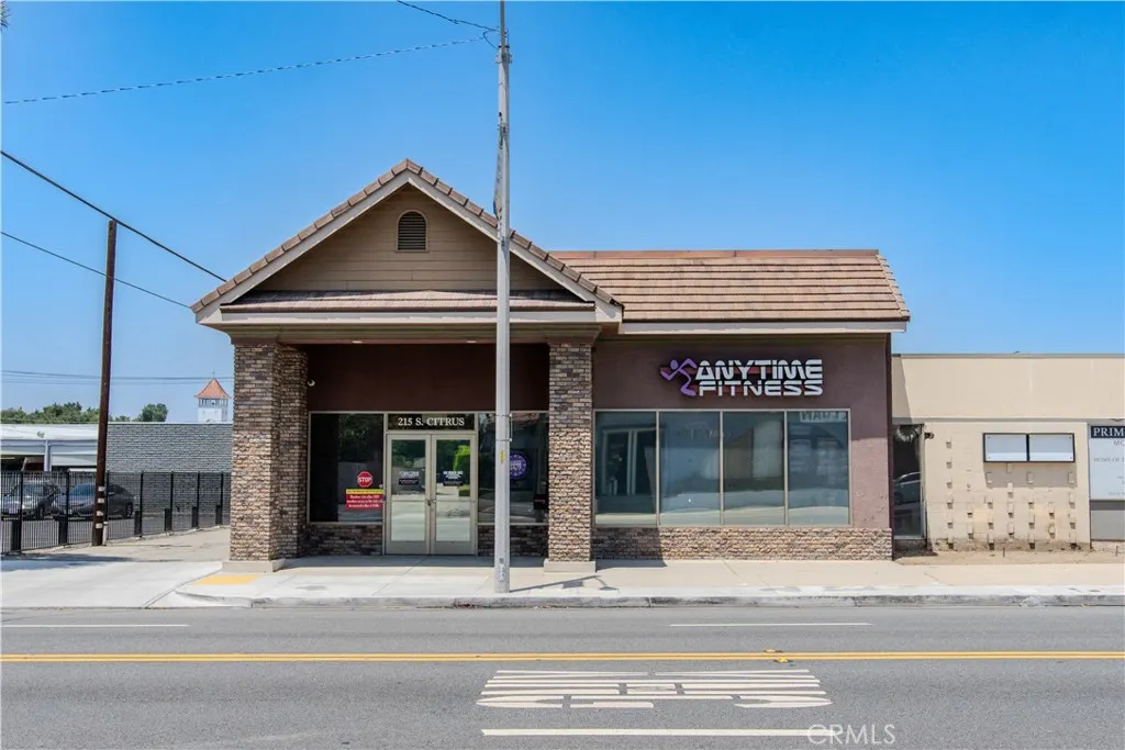 215 S Citrus Avenue