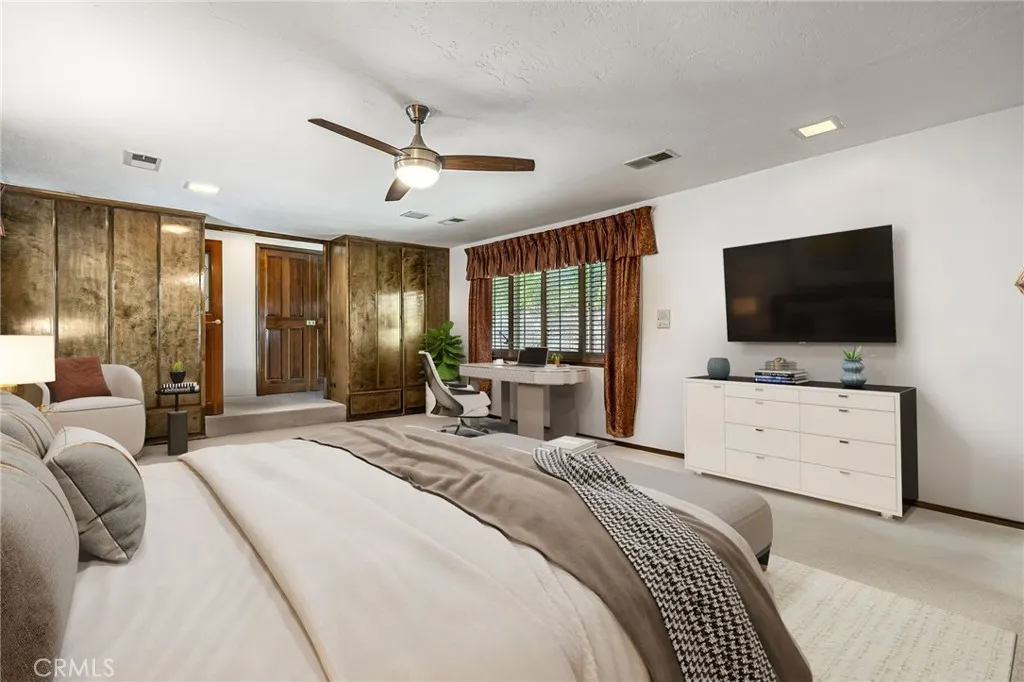 1146 Sandhurst Lane