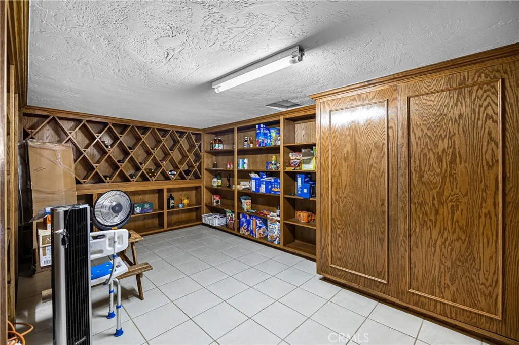 1146 Sandhurst Lane