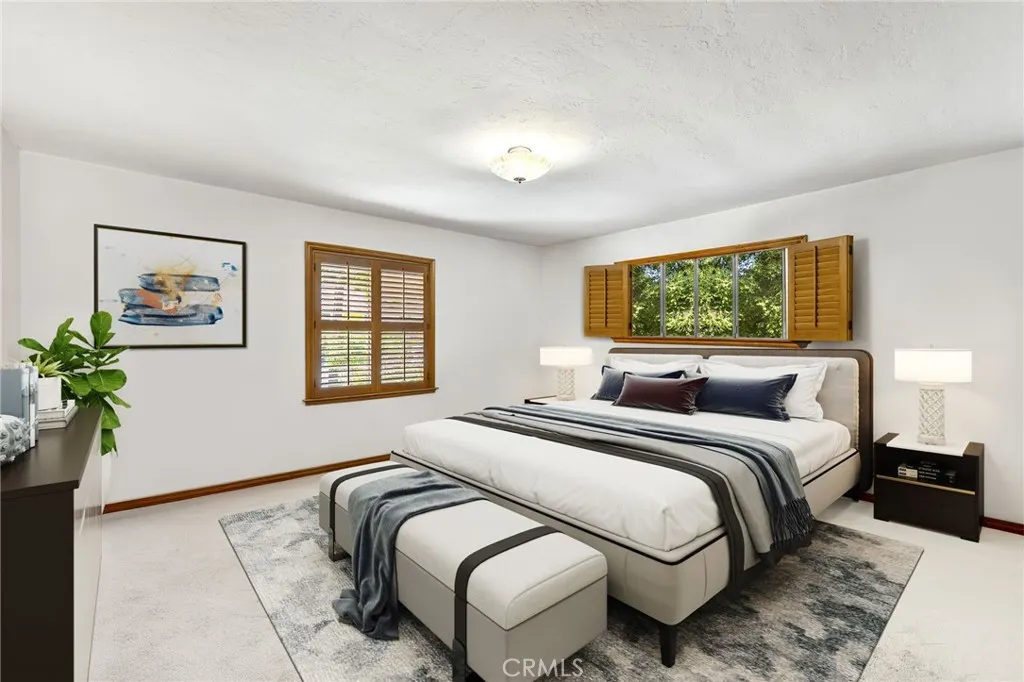 1146 Sandhurst Lane