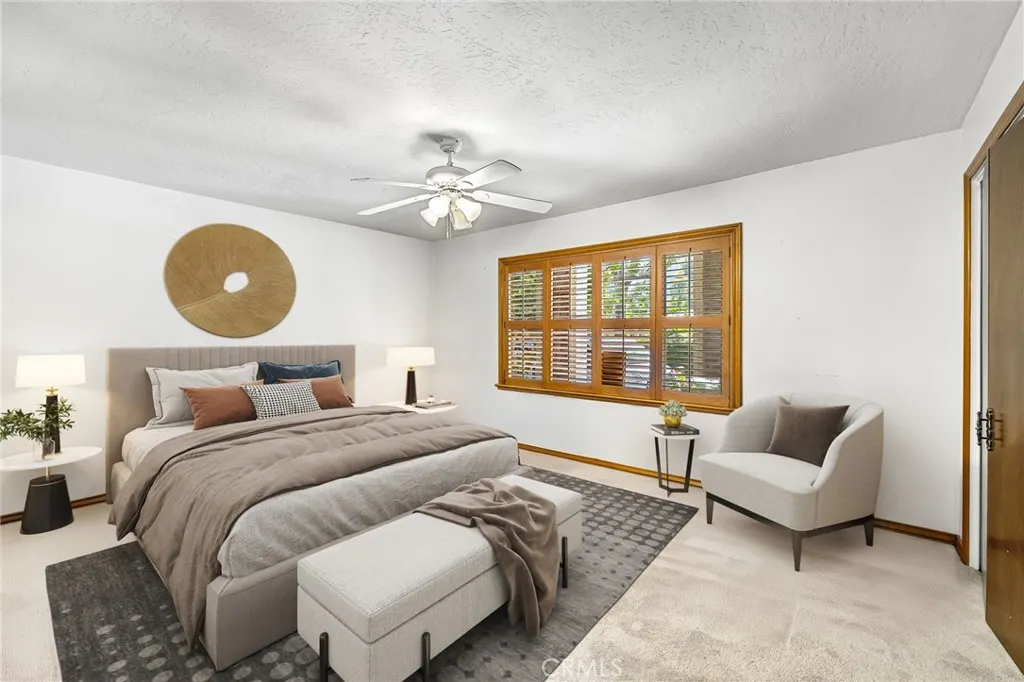 1146 Sandhurst Lane