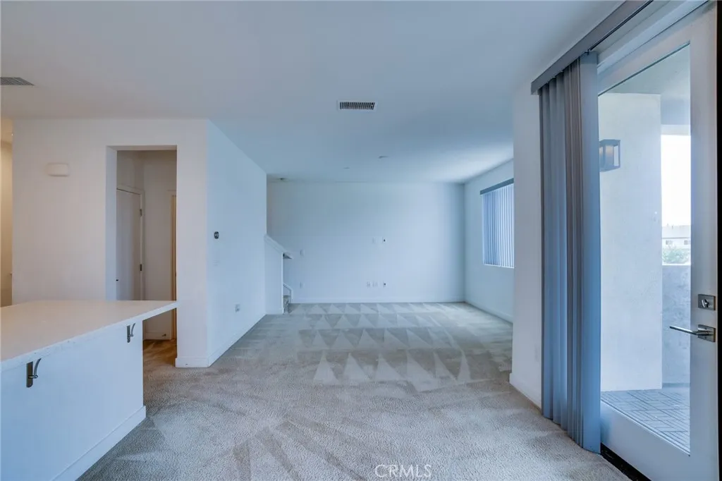 2823 Lily Lane