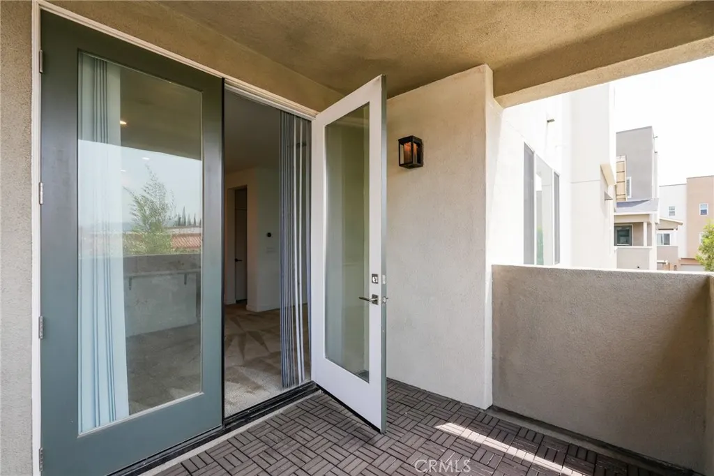 2823 Lily Lane