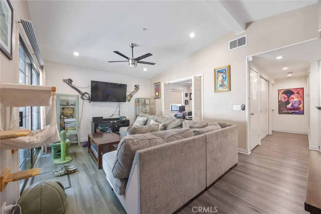 1760 Shady Oaks Court
