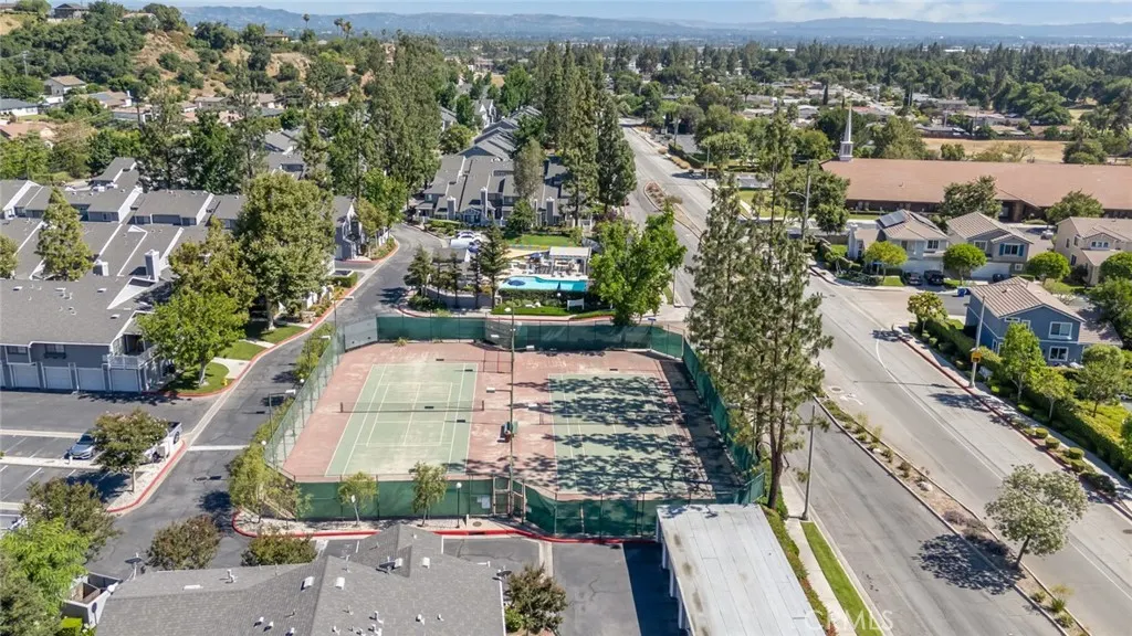 1760 Shady Oaks Court