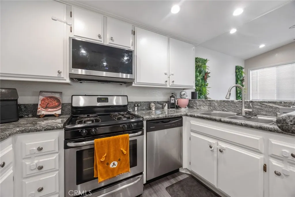 1760 Shady Oaks Court