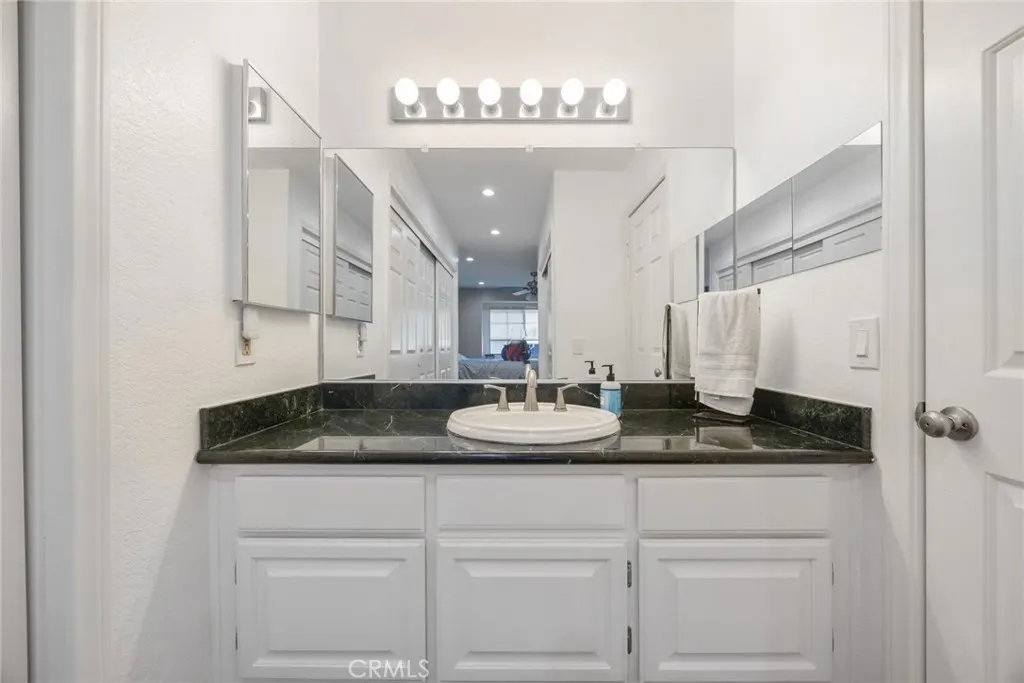 1760 Shady Oaks Court