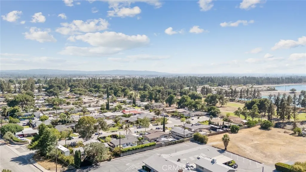 1760 Shady Oaks Court