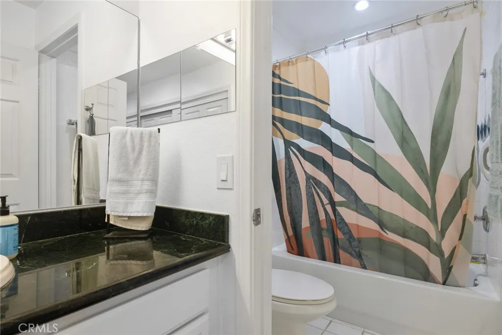 1760 Shady Oaks Court