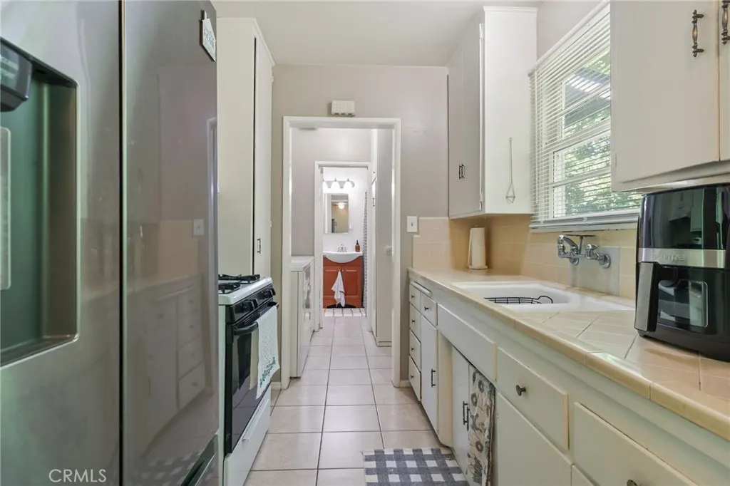 251 E Center Street