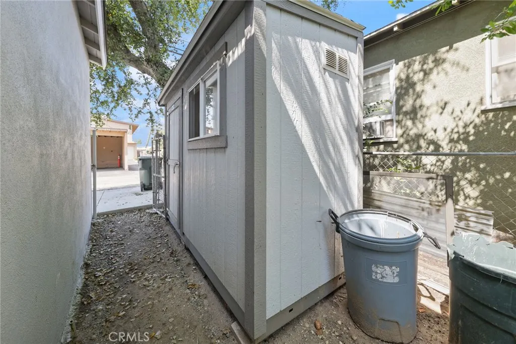 251 E Center Street