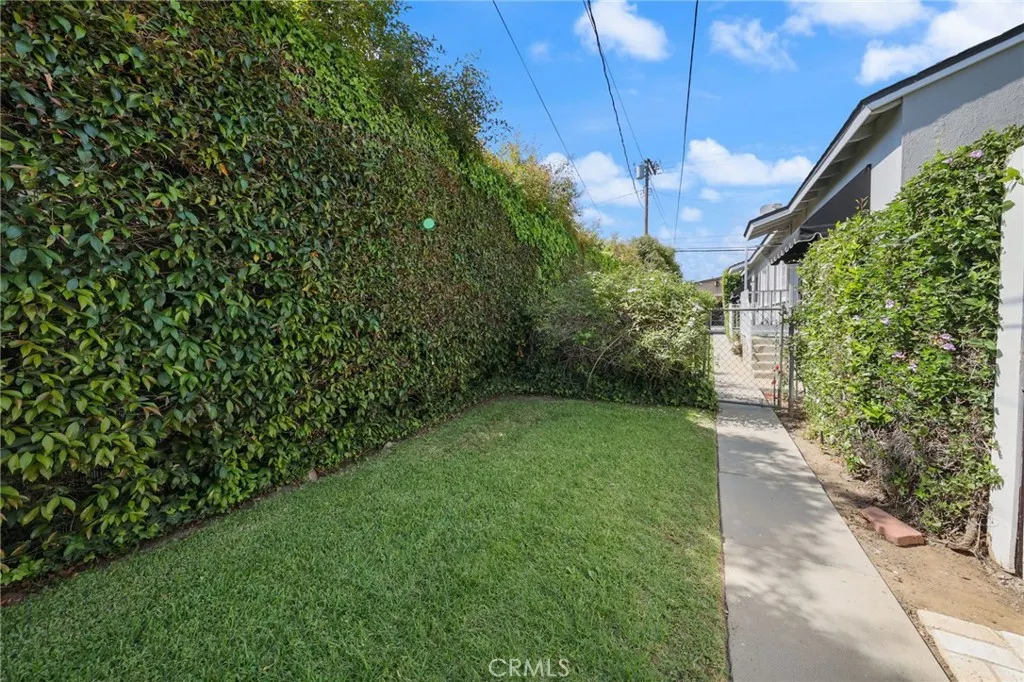 251 E Center Street
