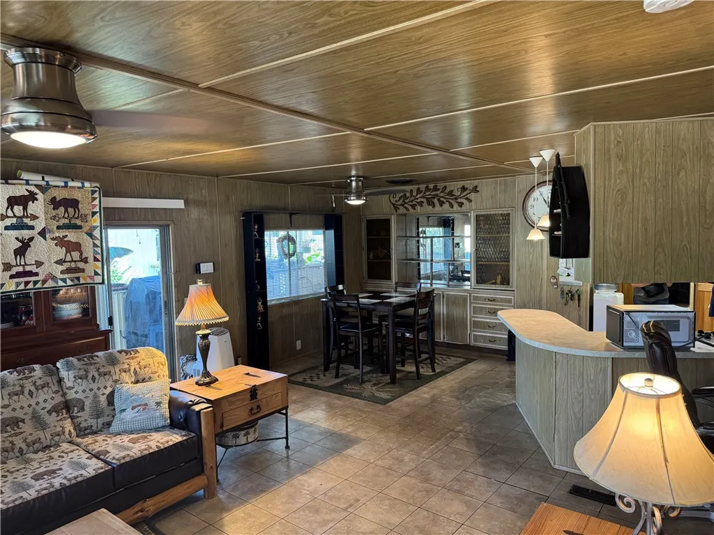 2755 Arrow Highway, #28