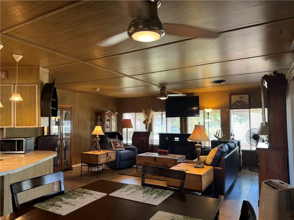2755 Arrow Highway, #28