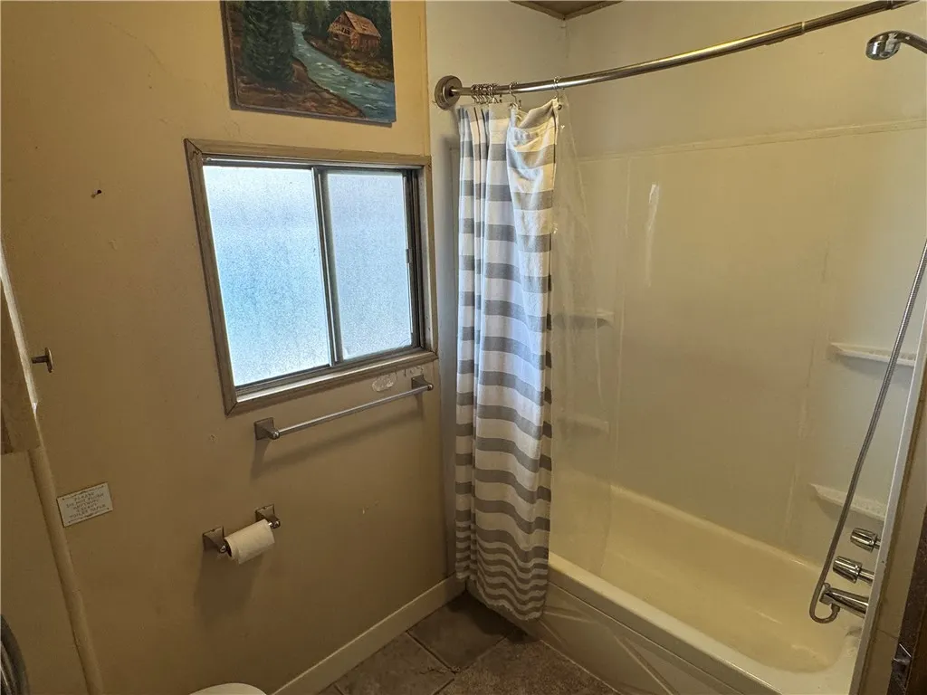 2755 Arrow Highway, #28