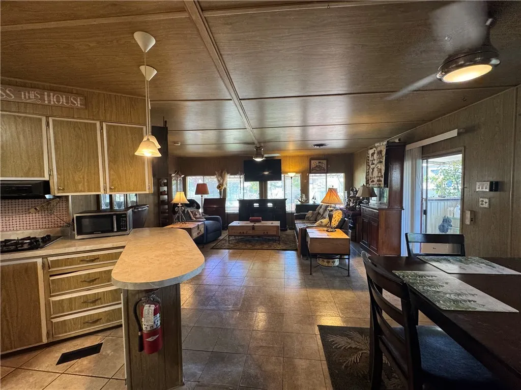 2755 Arrow Highway, #28