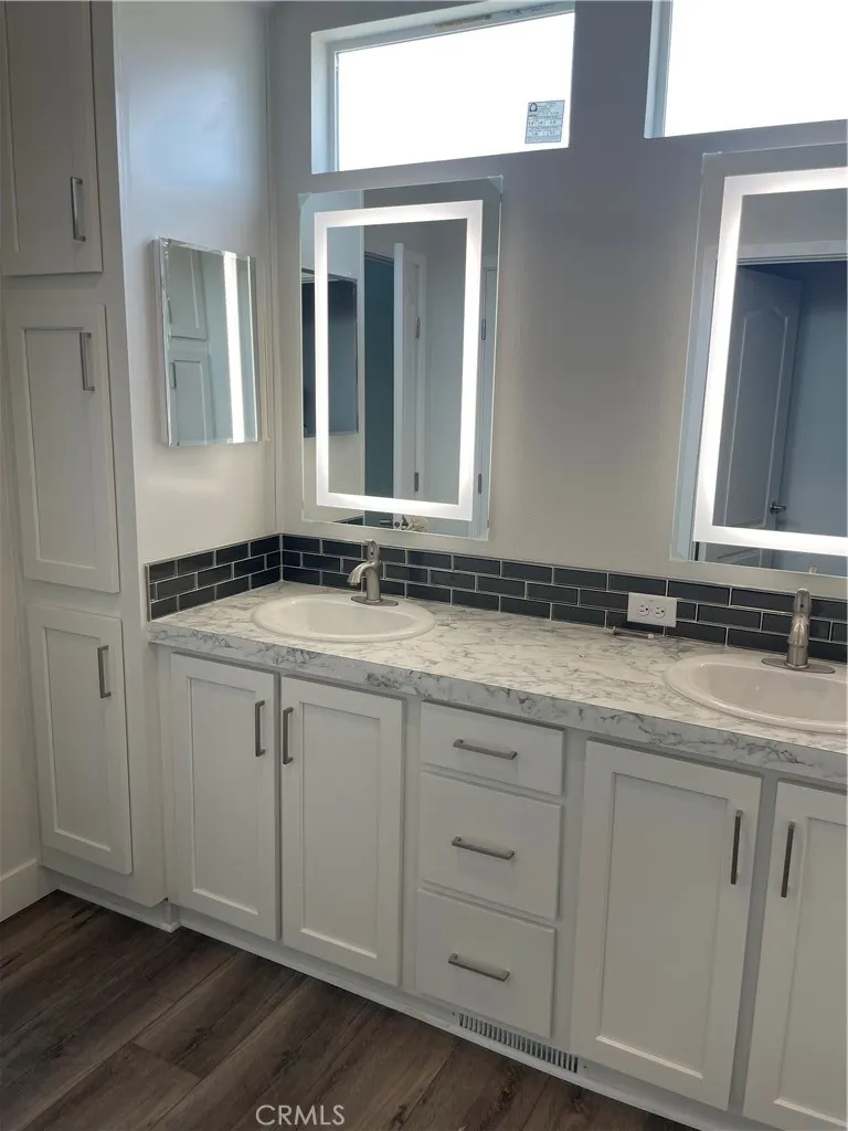 4095 Fruit Street, #607