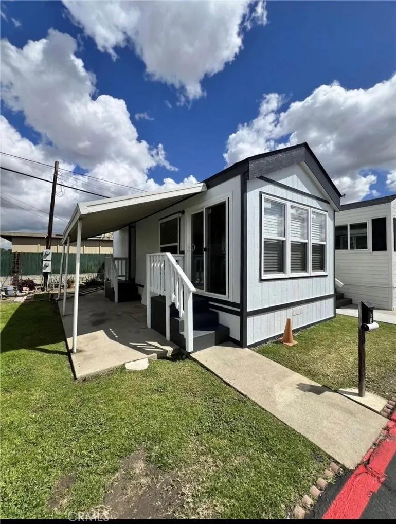 19548 E Cypress Street, #03
