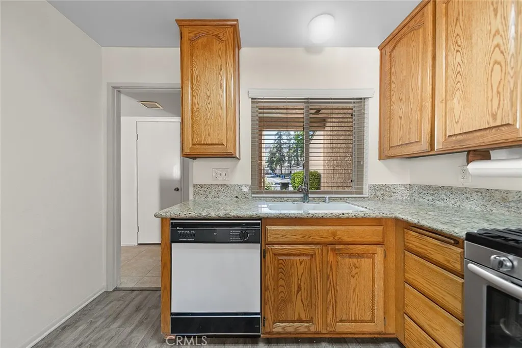 834 E Pepper Tree Drive