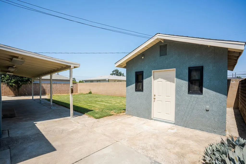 309 N Leland Avenue