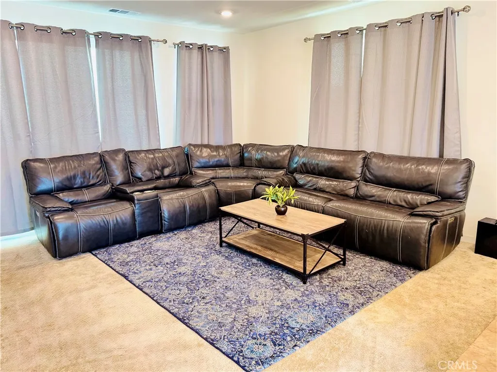 3677 S Nexa Paseo