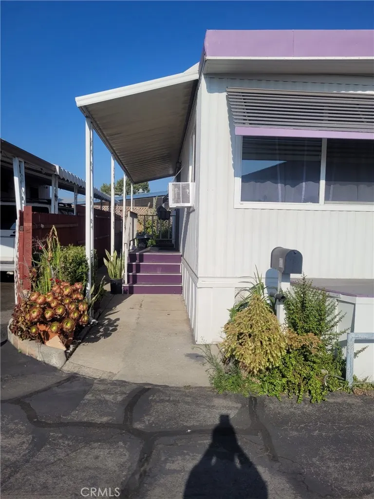 1380 N Citrus Avenue, #G17