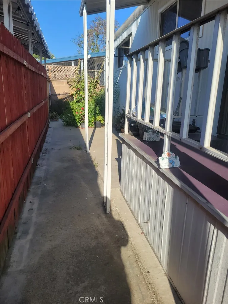 1380 N Citrus Avenue, #G17