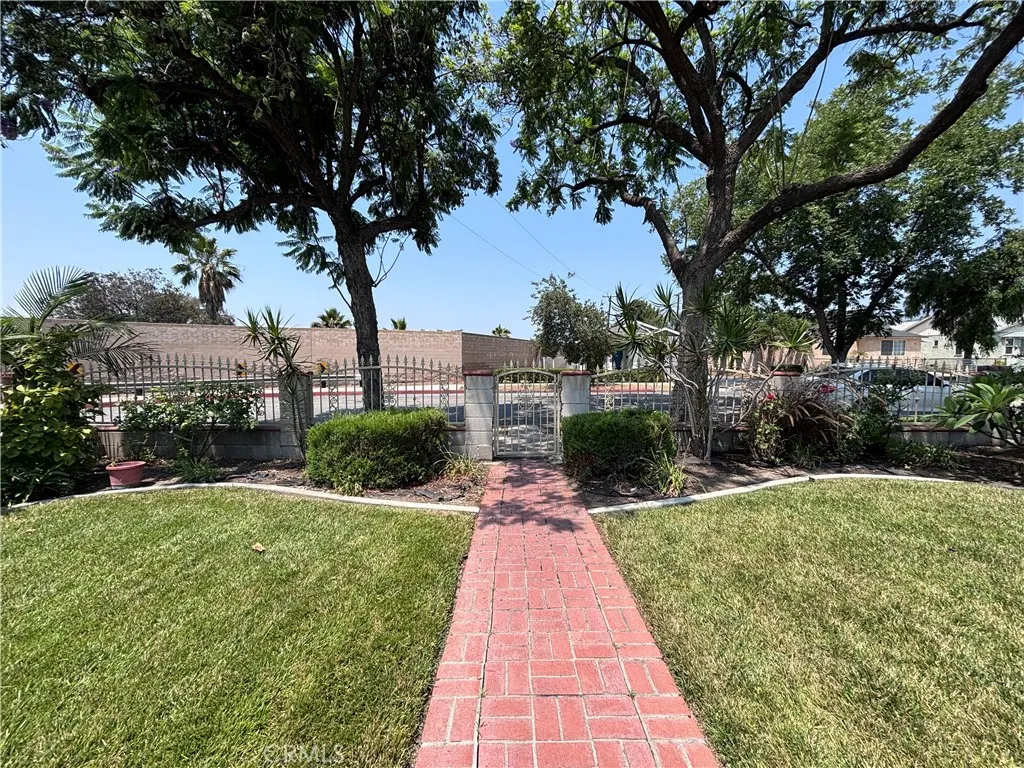 400 N Virginia Avenue
