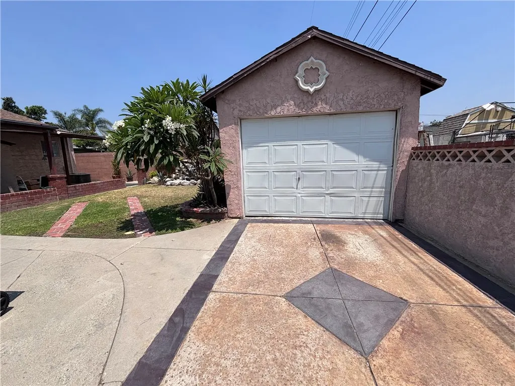 400 N Virginia Avenue