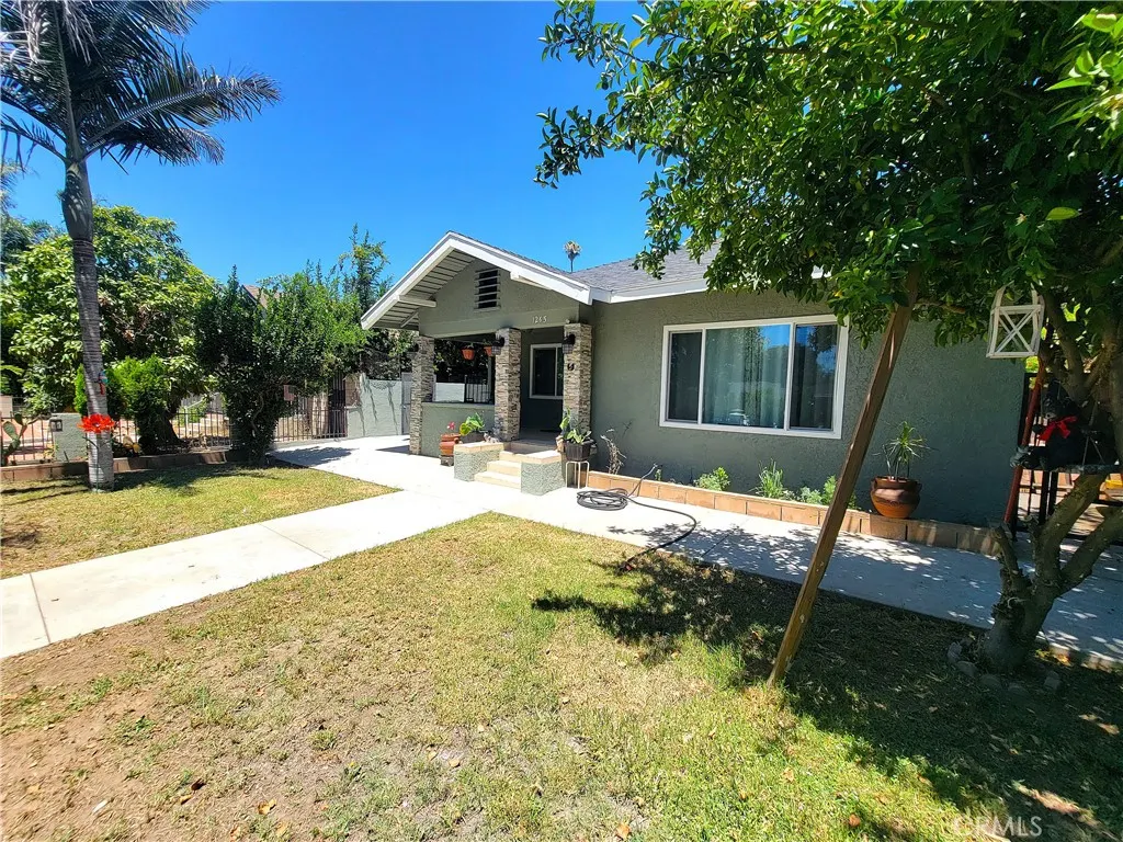 1265 W Mission Boulevard