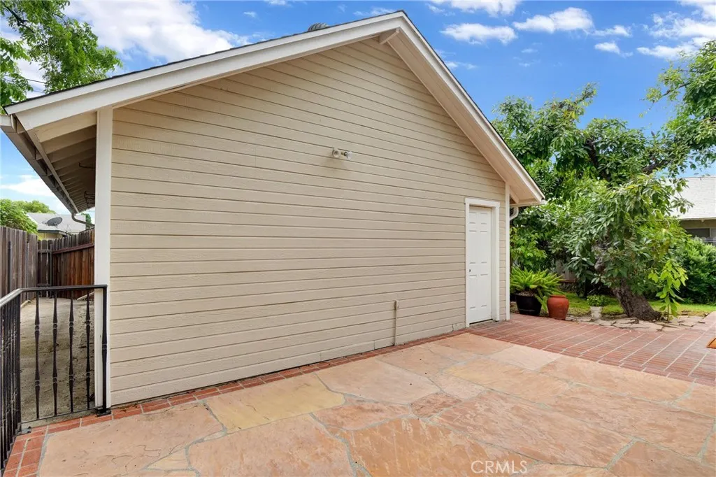 2364 6th Street