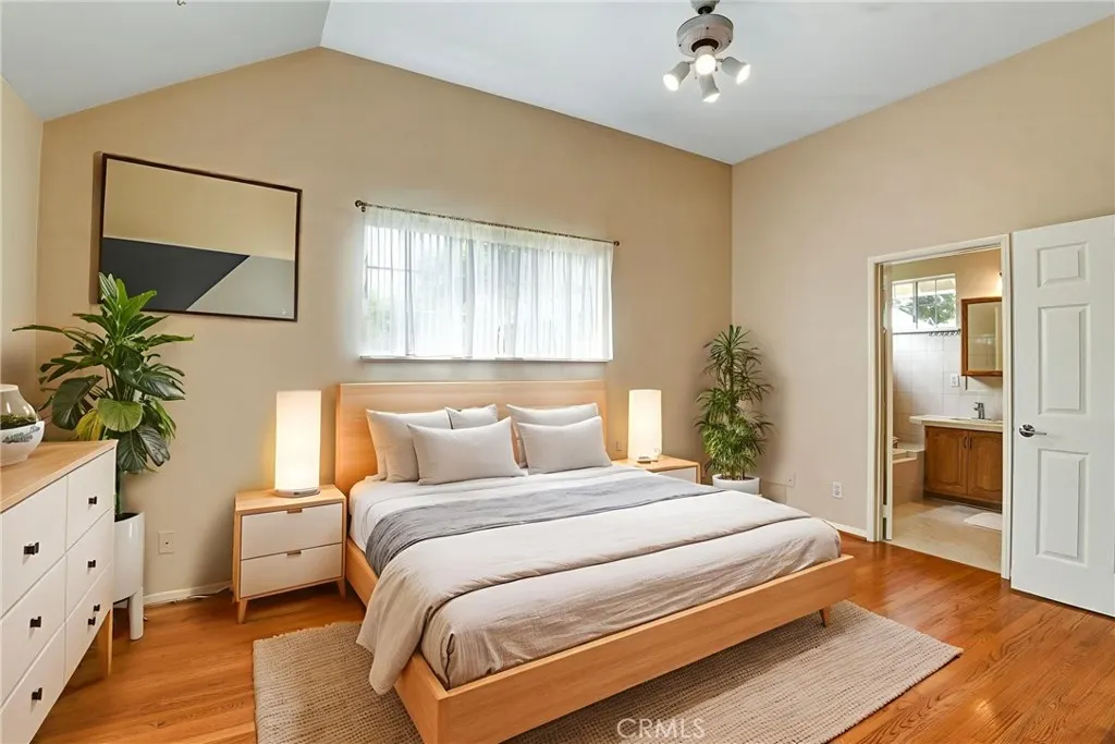 2364 6th Street