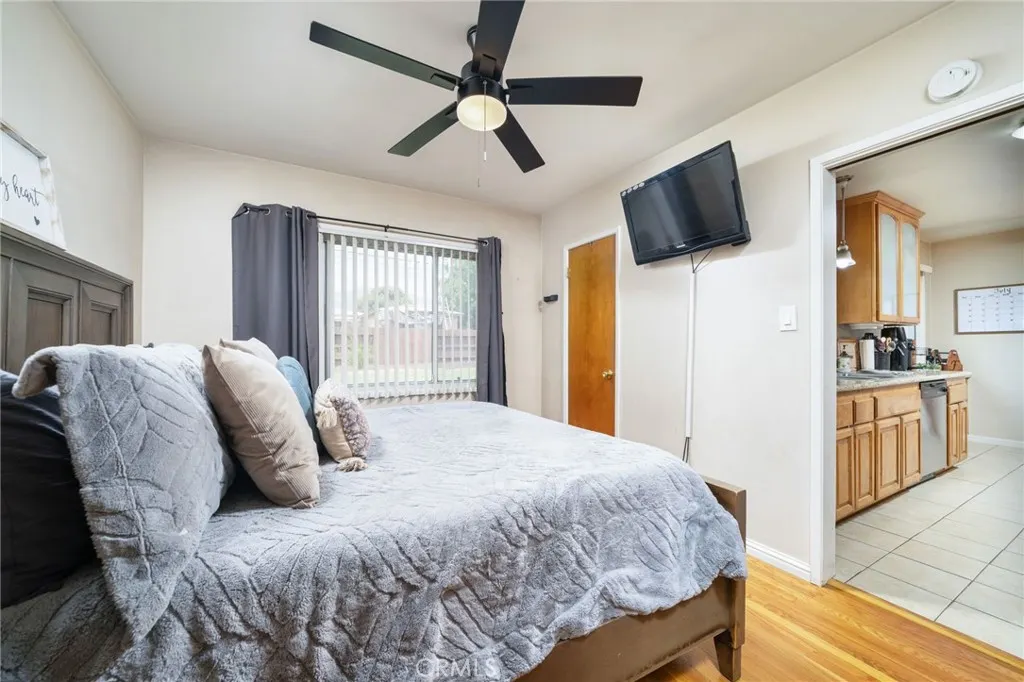 650 W Bonnie Brae Court