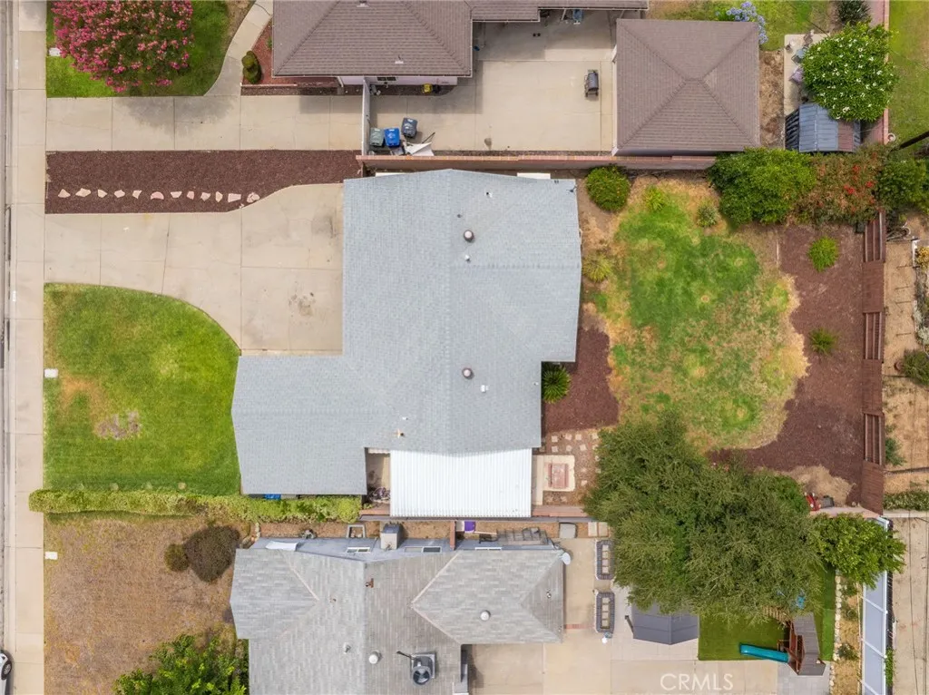 650 W Bonnie Brae Court