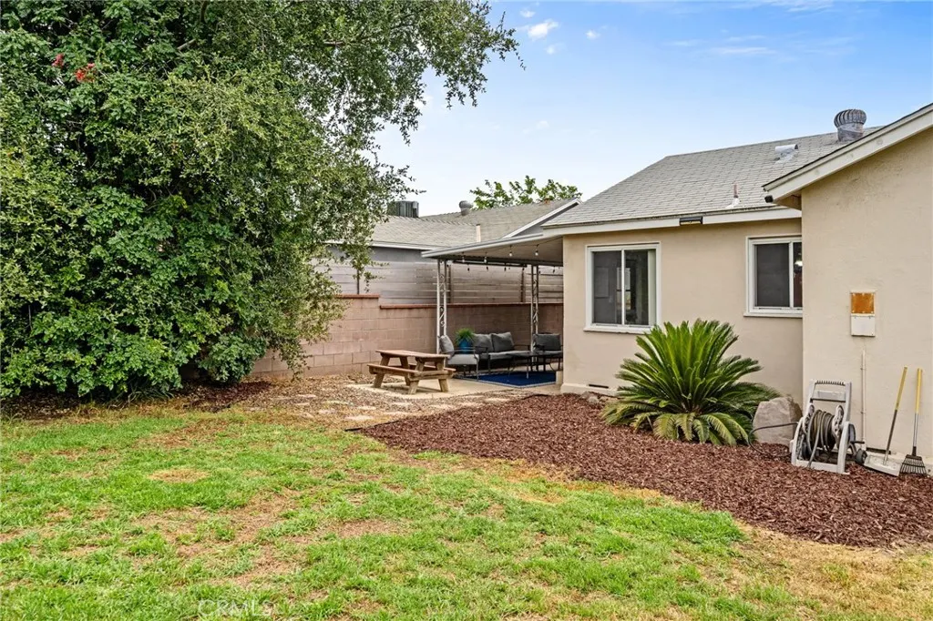 650 W Bonnie Brae Court