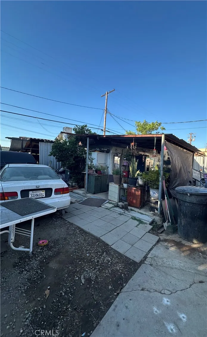 1293 W 2nd Street