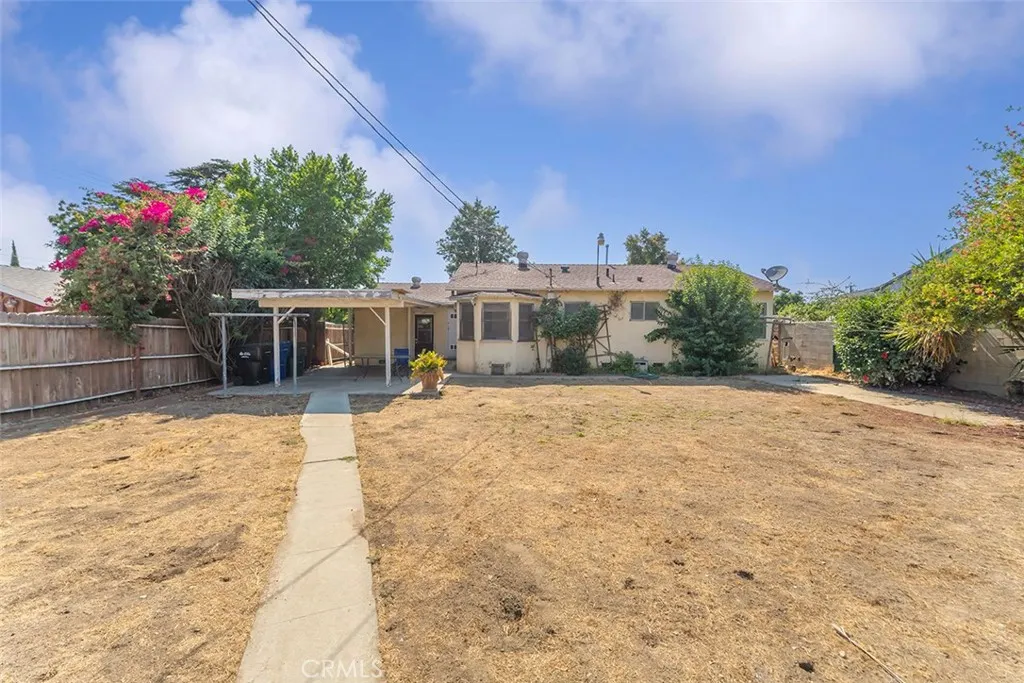 1680 S Palomares Street